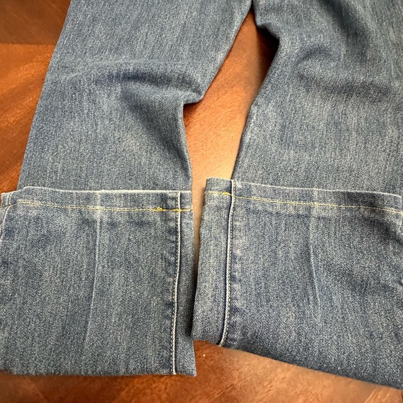 Old Navy Flirt Blue Jeans Size 4 - Picture 3 of 6